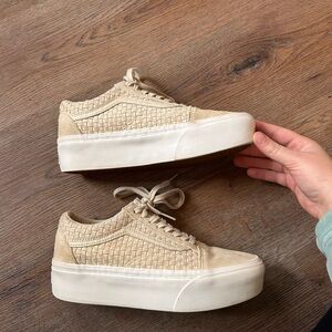 Vans Women's Sneakers in Tan and Cream